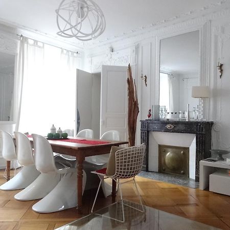 Les Serruriers - Appartement Spacieux Avec Terrasse & Parking 스트라스부르 외부 사진
